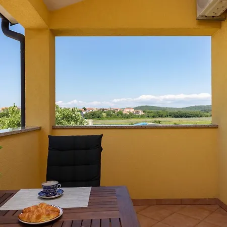 Apartments Terranova Rovinj Exterior photo